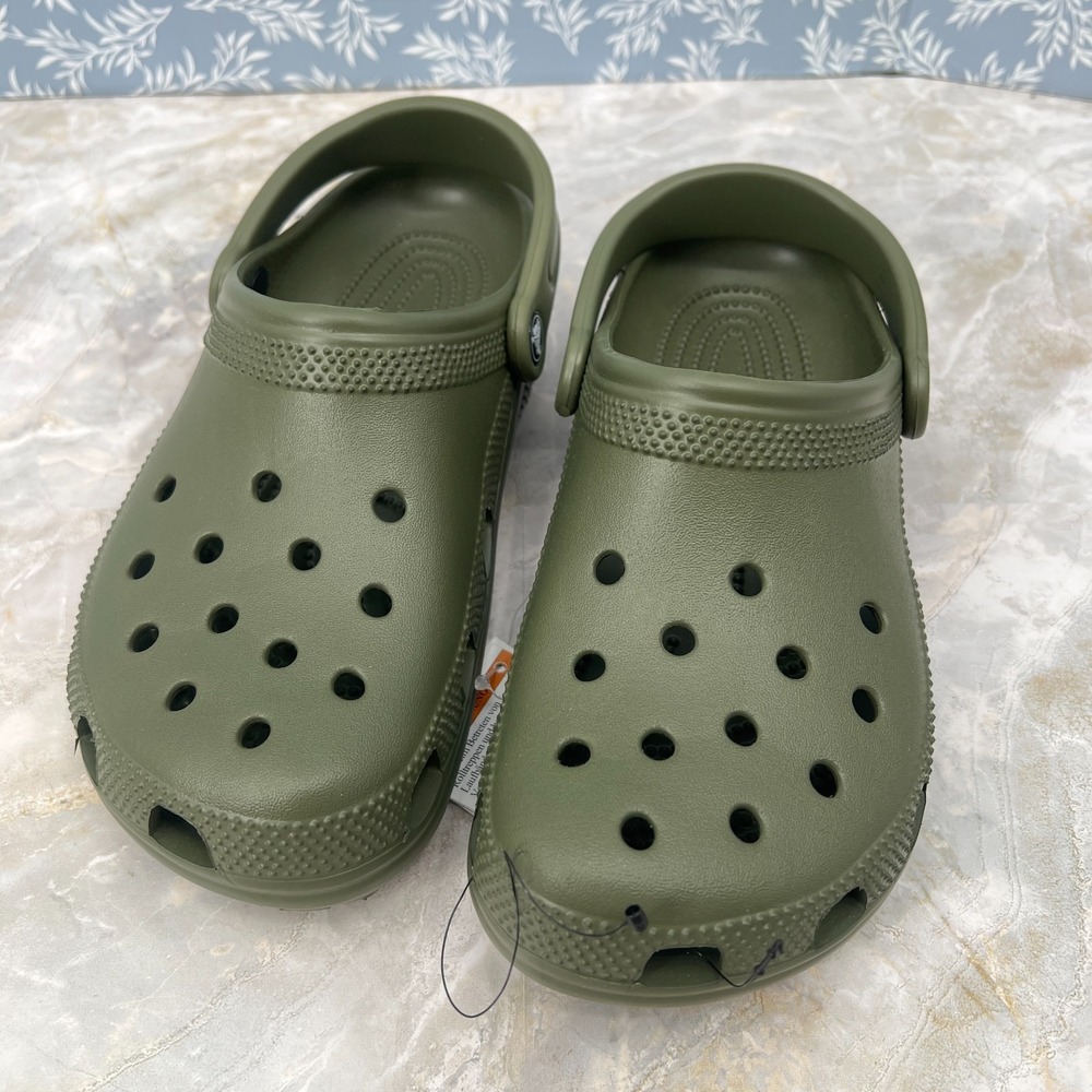 NEW Crocs original classic clogs garden shoes army green 9 women 7 men